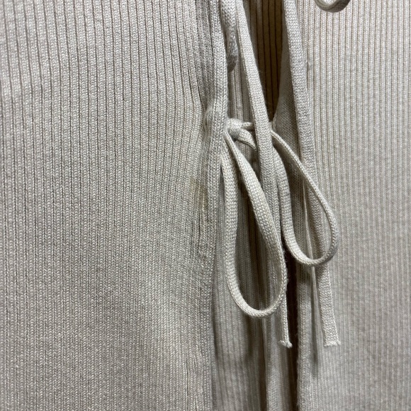 Fashion Nova Vintage Ribbed Short Sleeve Tie Front Cropped Shirt Crop Top Cream - Picture 6 of 7